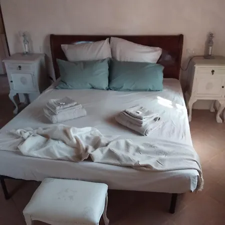 Bed and breakfast Casale Ormano 3*