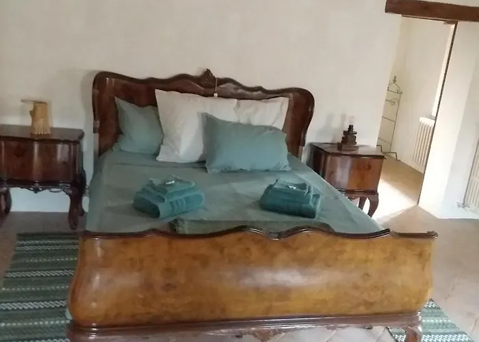 Alojamento de Acomodação e Pequeno-almoço Casale Ormano